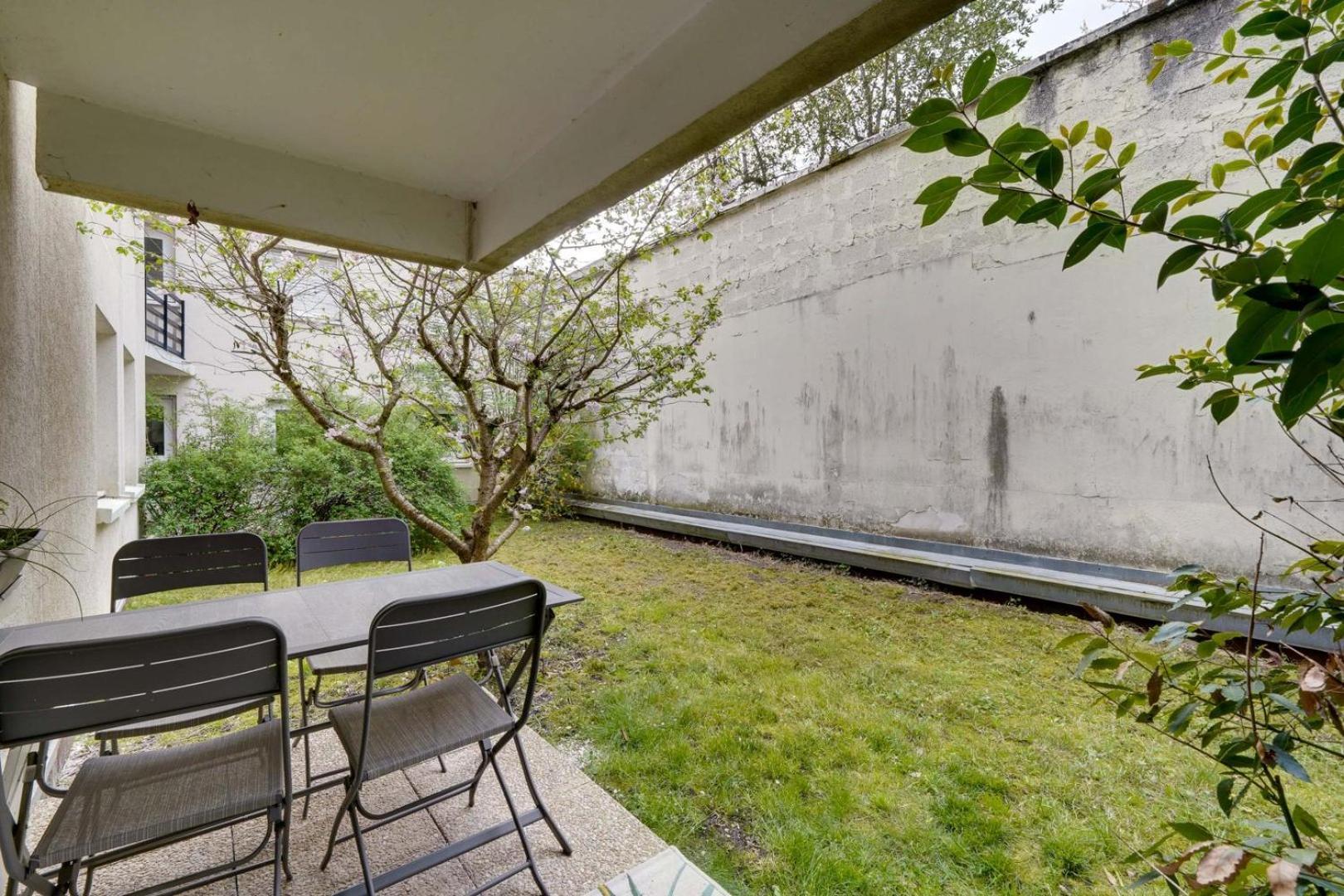 شقة Pleasant Flat In Bordeaux With Terrace And Parking المظهر الخارجي الصورة